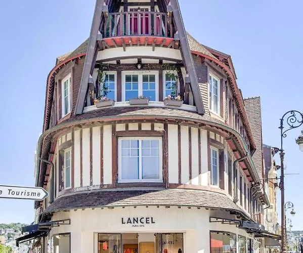 La Suzanne - Two Bedrooms -