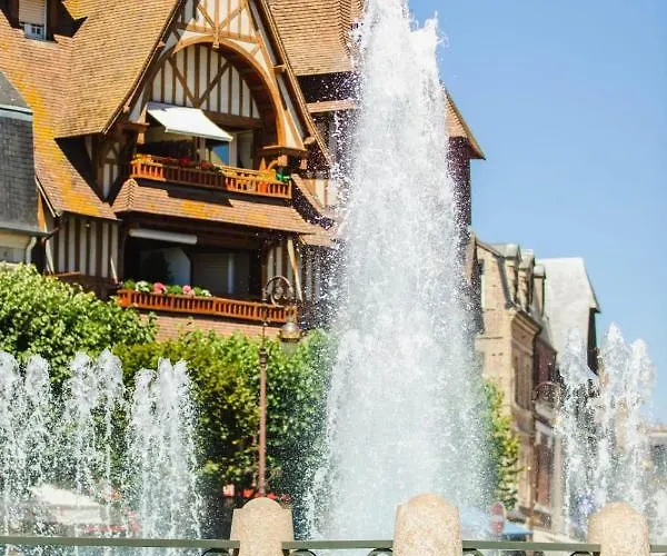 La Suzanne - Two Bedrooms - * Deauville